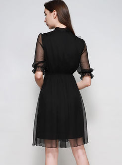 Brief Black Half Sleeve Big Hem Dress