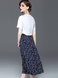 Casual O-neck T-shirt & Print A Line Skirt