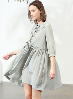 Solid Color Embroidered Loose Pleated Shift Dress