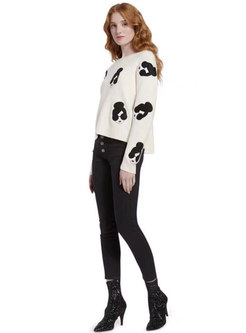 Embroidered O-neck long Sleeve Sweater