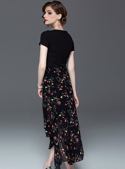 Casual O-neck T-shirt & Floral Asymmetric Skirt