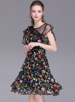 Chic Mesh Splicing Floral Print Mini Dress