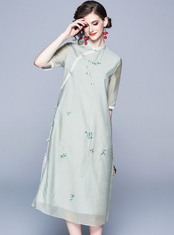 Vintage Mandarin Collar Embroidered Loose Dress