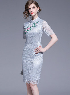 Vintage Lace Embroidered Mandarin Collar Bodycon Dress