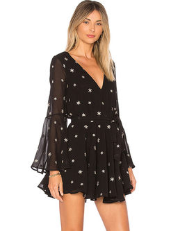 Sexy V-neck Flare Sleeve Star Embroidered Dress