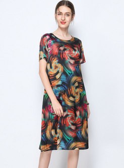Elegant Print Plus-size Silk Shift Dress