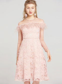 Sweet Pink O-neck Splicing Feather Skater Dress