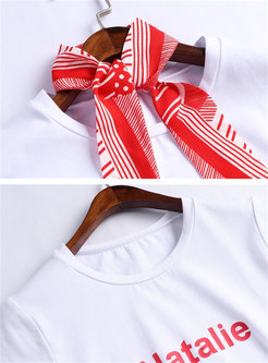 Letter Print Tie T-shirt & Print Asymmetric Skirt