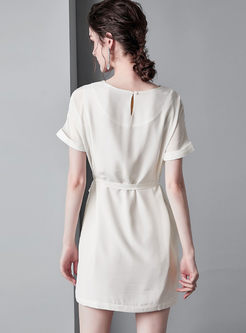 O-neck Short Sleeve Bowknot Waist Silk Dress
