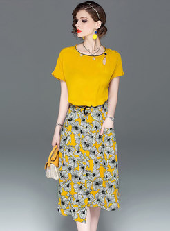 Street Solid Color Chiffon T-shirt & Print Irregular Skirt