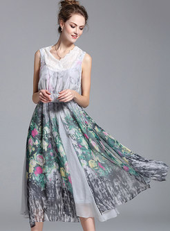 Bohemian Print Lace Splicing V-neck Big Hem Skater Dress