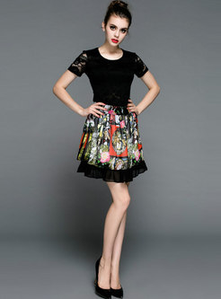 Stylish O-neck Lace Top & Print Pleated Mini Skirt