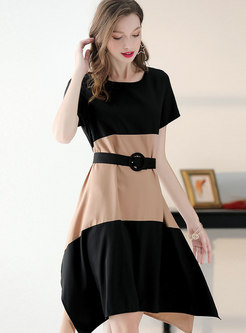 Color-blocked O-neck Belted Asymmetric Dress