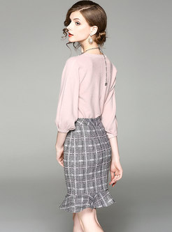 Stylish Diamond-studded Pure Color Sweater & Falbala Plaid Skirt