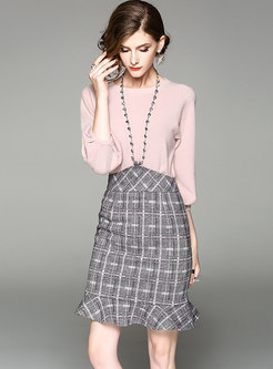 Stylish Diamond-studded Pure Color Sweater & Falbala Plaid Skirt
