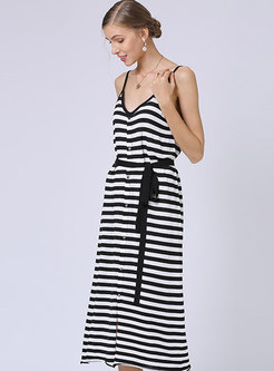 Sexy V-neck Plus Size Stripe Knitted Sling Dress