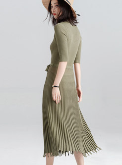 Solid Color Gathered Waist Tassel Pleated Knitted Dress