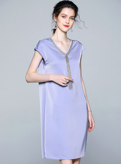 Pure Color V-neck Chain Sleeveless Shift Dress