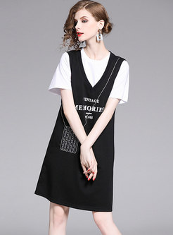 Stylish White T-shirt & Cute V-neck Print Sleeveless Dress