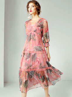 V-neck Print Lace Patchwork High Waisted Skater Dress