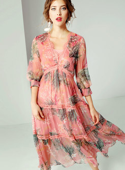 V-neck Print Lace Patchwork High Waisted Skater Dress