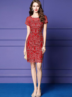 Elegant O-neck Embroidered Slim Plus-size Bodycon Dress