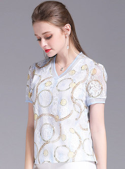 V-neck Lace Print Hollow Out Slim T-shirt