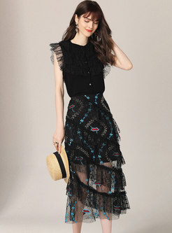 Chic Sleeveless Knitted Top & Embroidered Mesh Skirt