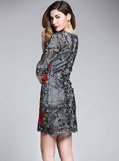 Embroidery Hollow Out Printing Half Sleeves Dresses