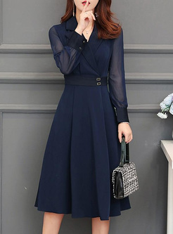 Solid Color Perspective V-Neck Long Sleeves Pleated Midi Dresses