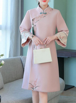 Embroidery Stand Collar Long Sleeves Straight Dresses