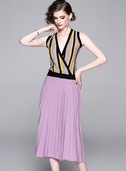 Sexy Contrast Color Striped Sleeveless Pleated Dress