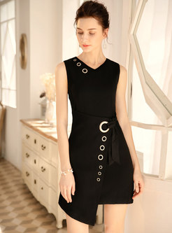 Elegant Black V-neck Sleeveless Irregular Bodycon Dress
