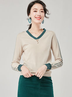 Color-blocked Long Sleeve Slim Sweater