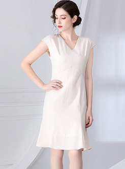 Pure Color V-neck Sleeveless Peplum Bodycon Dress