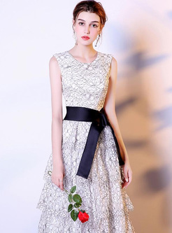 Exquisite Lace O-Neck Sleeveless Belted Elegant Dresses