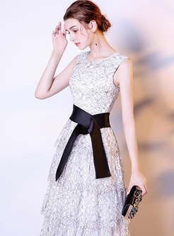 Exquisite Lace O-Neck Sleeveless Belted Elegant Dresses