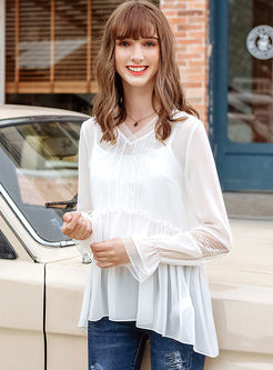 V-neck Perspective Loose Blouse With Camisole