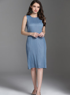 Solid Color O-neck Sleeveless Pleated Dress