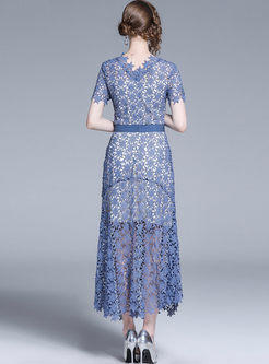 Elegant Lace Openwork Slim Maxi Dress