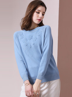 Solid Color O-neck Embroidered Sweater