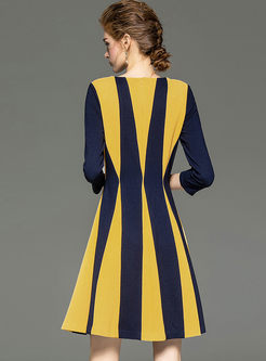 Color-blocked Striped 3/4 Sleeve Dress
