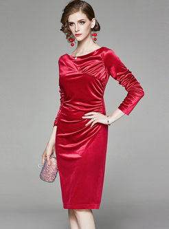 Red O-neck 3/4 Sleeve Velvet Bodycon Dress