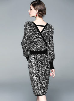 V-neck Bat Sleeve Leopard Slim Dress