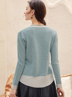 V-neck Color-blocked Fringed Wool Sweater