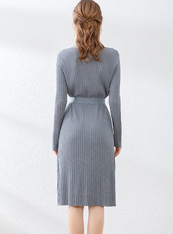 Solid Color V-neck Waist Sweater Dress