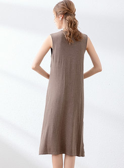 Casual Solid Color Sleeveless Loose Shift Dress