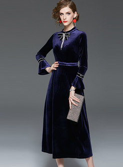 Vintage Flare Sleeve Bowknot Velvet Maxi Dress