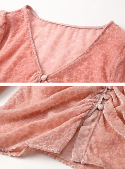 Pink V-neck Single-breasted Pullover Blouse