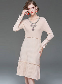 Elegant V-neck Beads Loose Sweater Dress